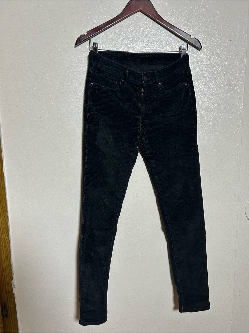 Levi's Black Corduroy Mid-Rise Pants for Women W27 L30